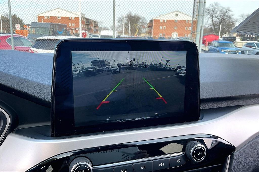 Certified 2020 Ford Escape SE image 19