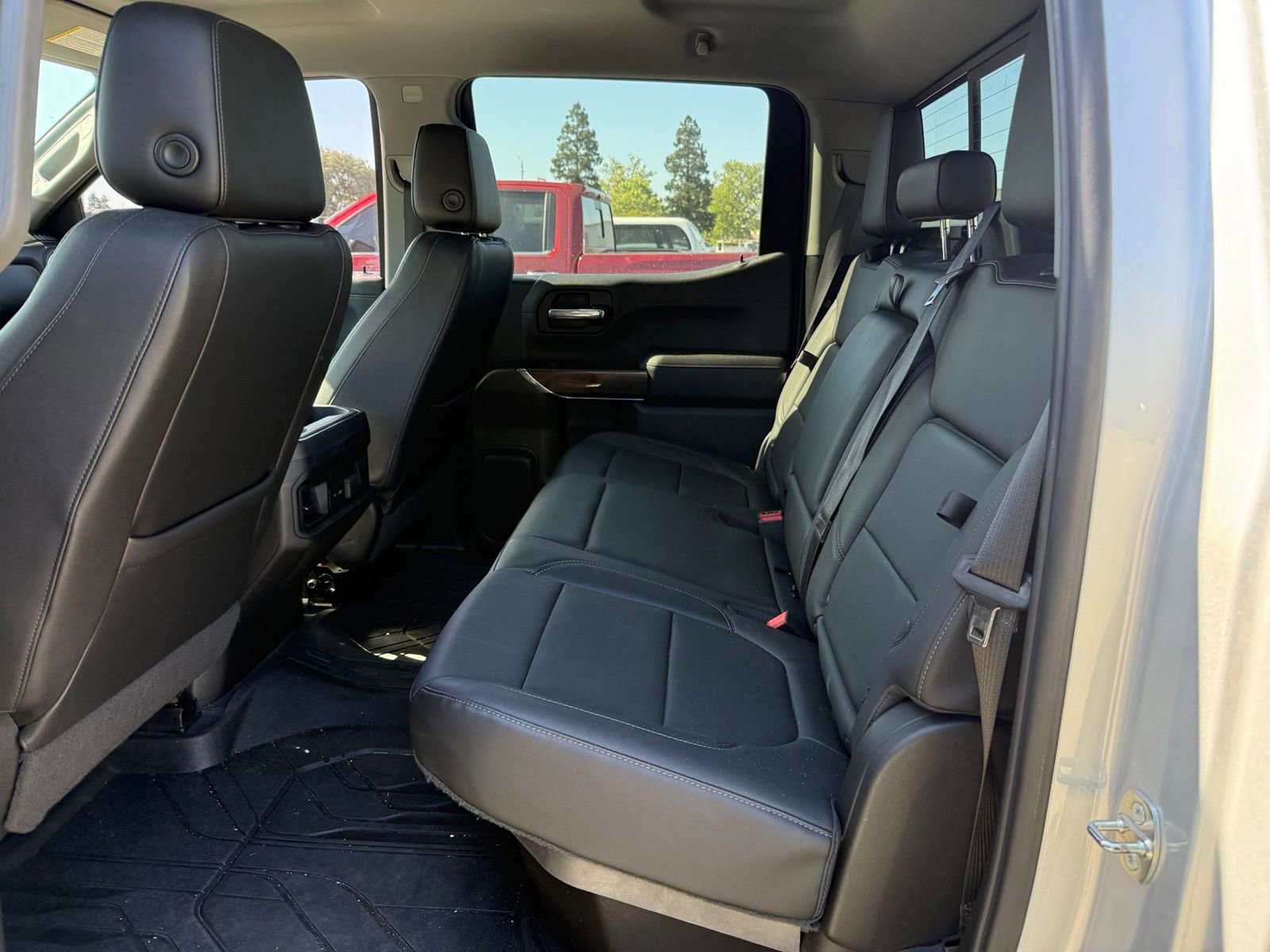 Used 2019 Chevrolet Silverado 1500 RST AWD/4WD image 12