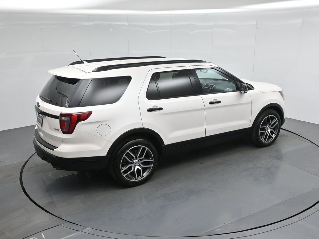Certified 2018 Ford Explorer Sport image 14