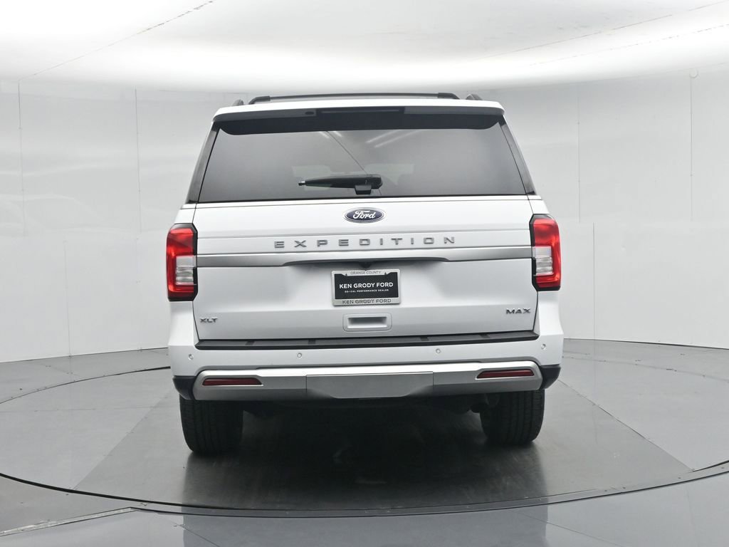 Certified 2024 Ford Expedition Max XLT image 27