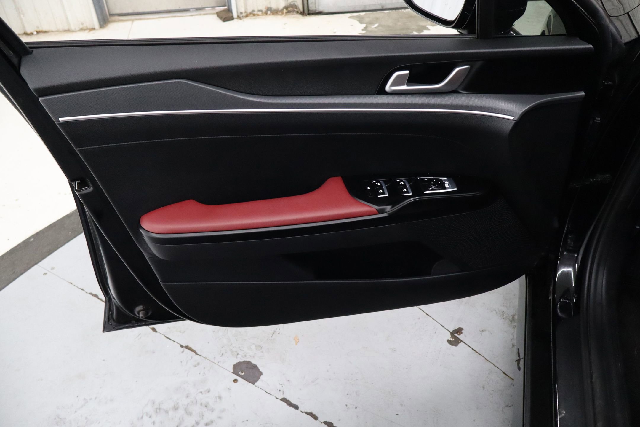 Used 2024 Kia K5 GT-Line image 14