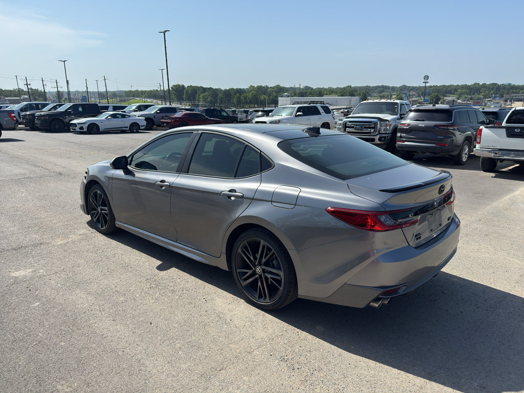 Used 2025 Toyota Camry XSE AWD/4WD image 7