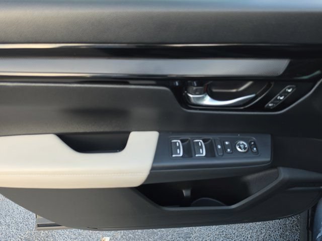 Used 2025 Honda CR-V EX-L image 19