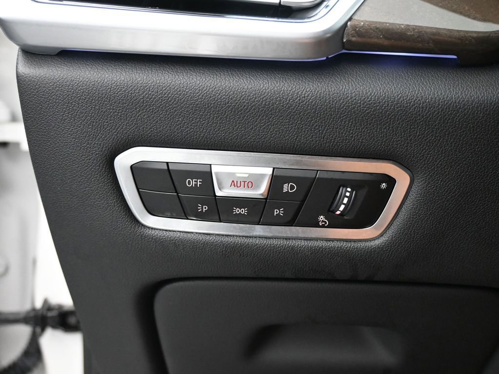 Used 2023 BMW X5 sDrive40i w/ Premium Package image 13