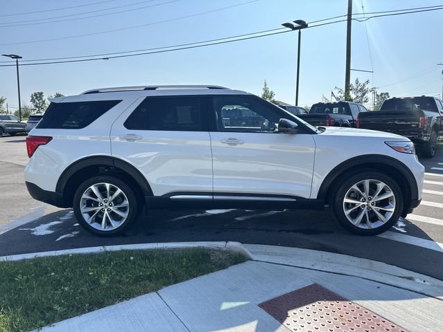 Certified 2023 Ford Explorer Platinum w/ Technology Package AWD/4WD image 6
