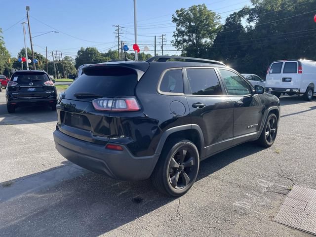 Used 2019 Jeep Cherokee Latitude Plus FWD image 7