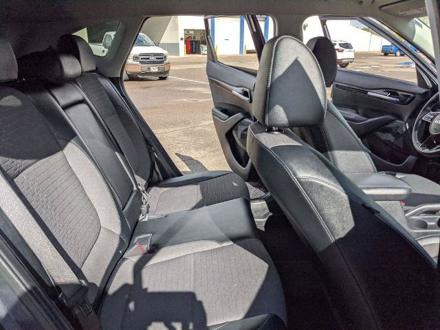 Used 2023 Kia Seltos S w/ Navigation Package AWD/4WD image 19