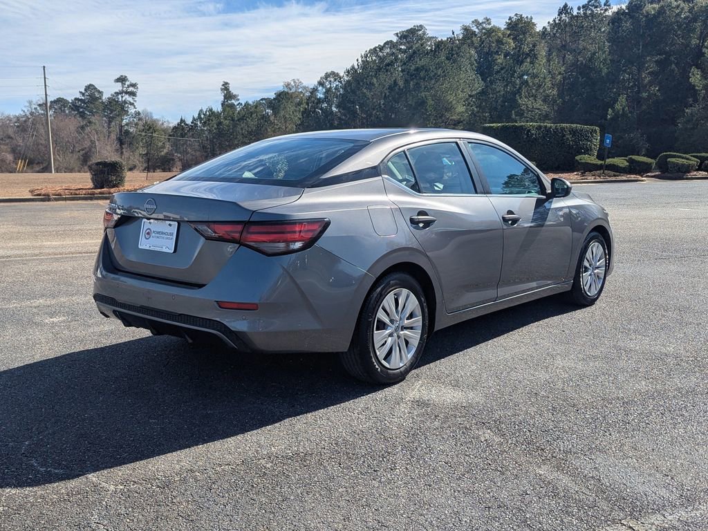 Used 2024 Nissan Sentra S image 5