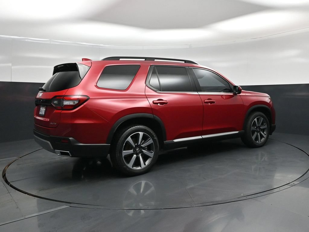 Used 2023 Honda Pilot Elite image 22