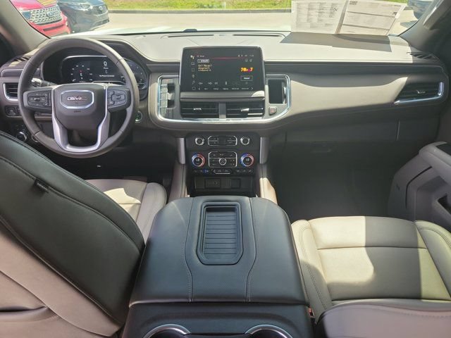 Used 2024 GMC Yukon XL SLT w/ SLT Premium Package AWD/4WD image 21