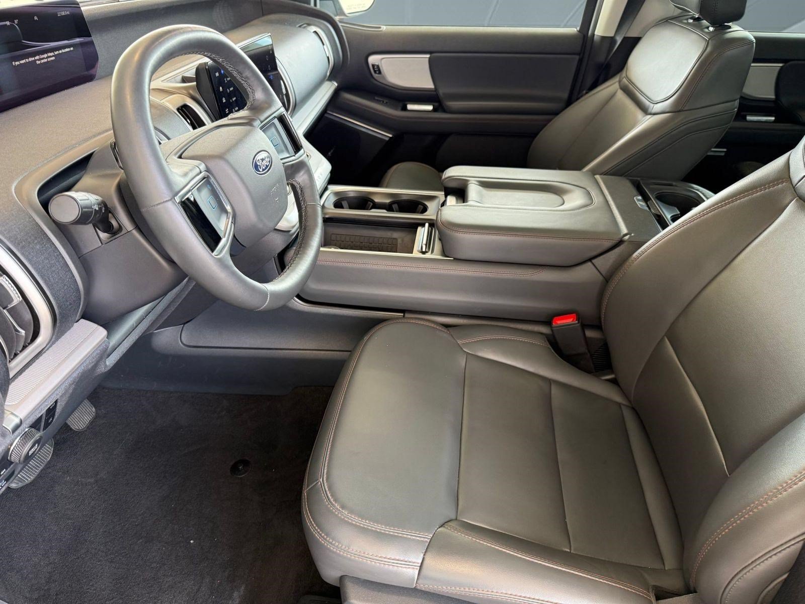 Certified 2025 Ford Expedition Max Active AWD/4WD image 5