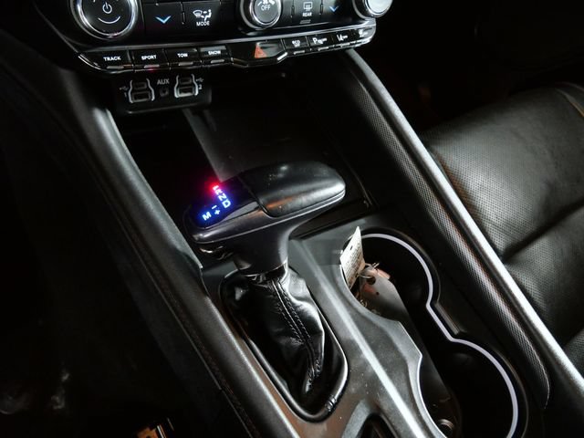 Used 2022 Dodge Durango R/T w/ Tow 'N Go Package AWD/4WD image 21