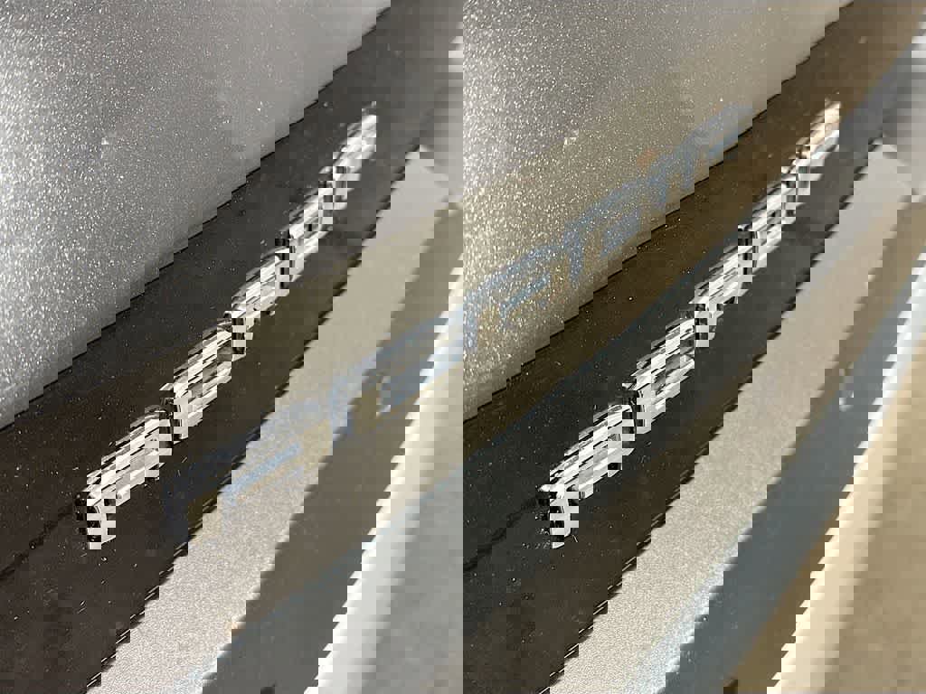 Used 2023 GMC Acadia SLT w/ Preferred Package image 10