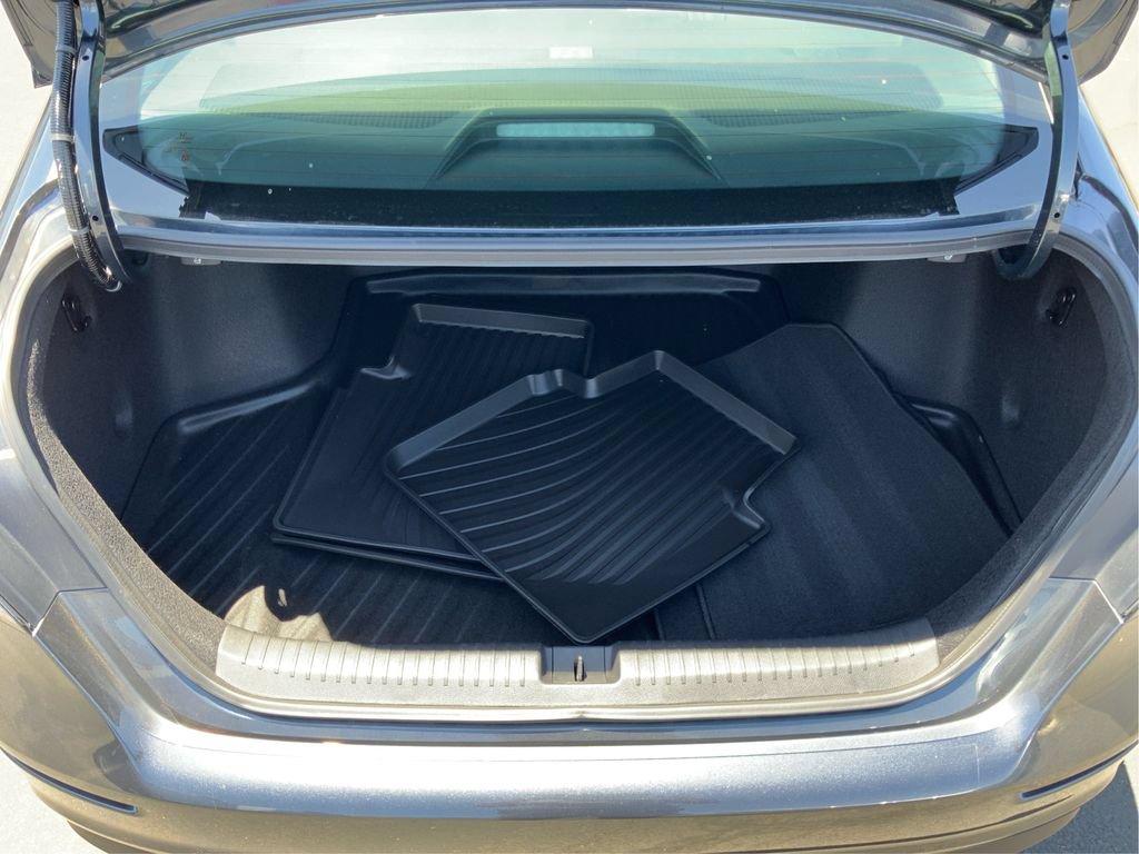 Used 2025 Honda Accord SE image 13