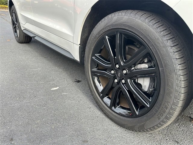 Certified 2024 Ford Edge ST-Line image 12
