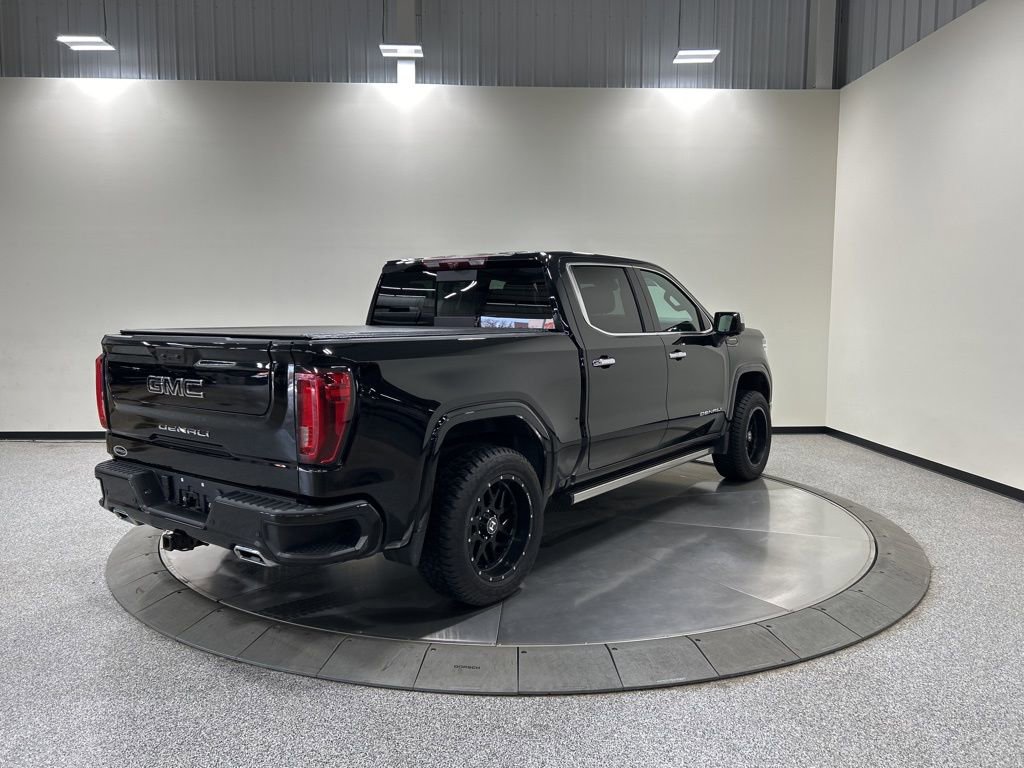 Used 2022 GMC Sierra 1500 Denali Ultimate AWD/4WD image 7
