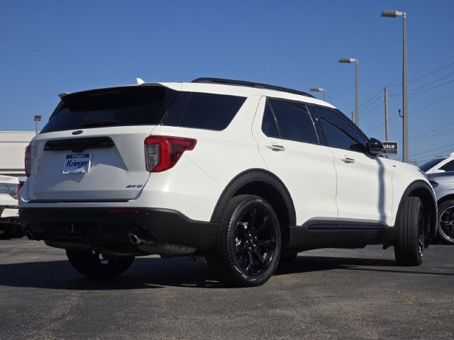 Certified 2024 Ford Explorer ST-Line w/ Class IV Trailer Tow Package AWD/4WD image 17