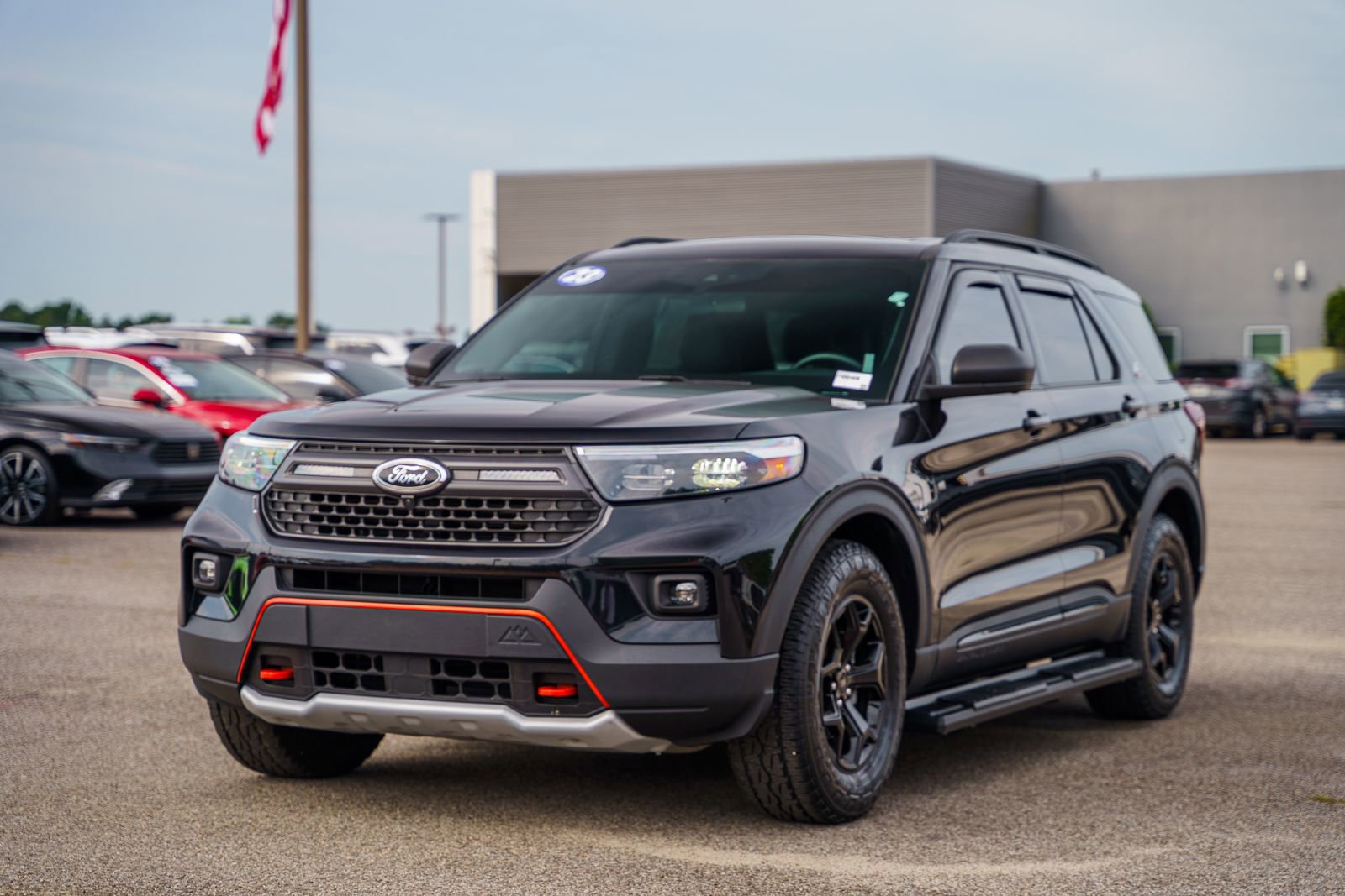 Certified 2023 Ford Explorer Timberline AWD/4WD image 3