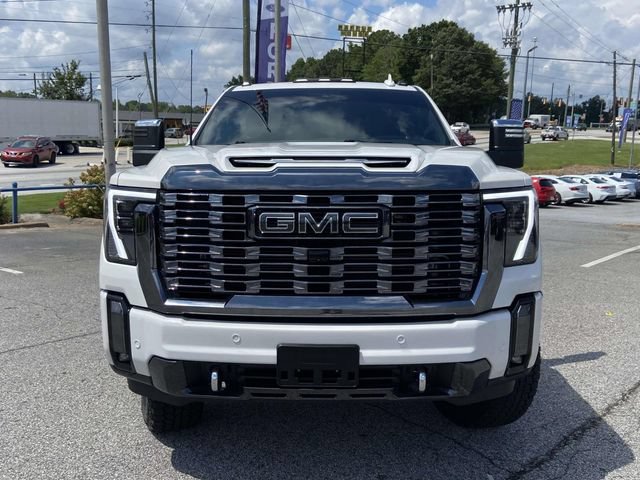 Used 2024 GMC Sierra 2500 Denali Ultimate AWD/4WD image 8