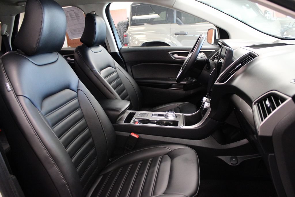 Certified 2024 Ford Edge SEL w/ Convenience Package AWD/4WD image 57