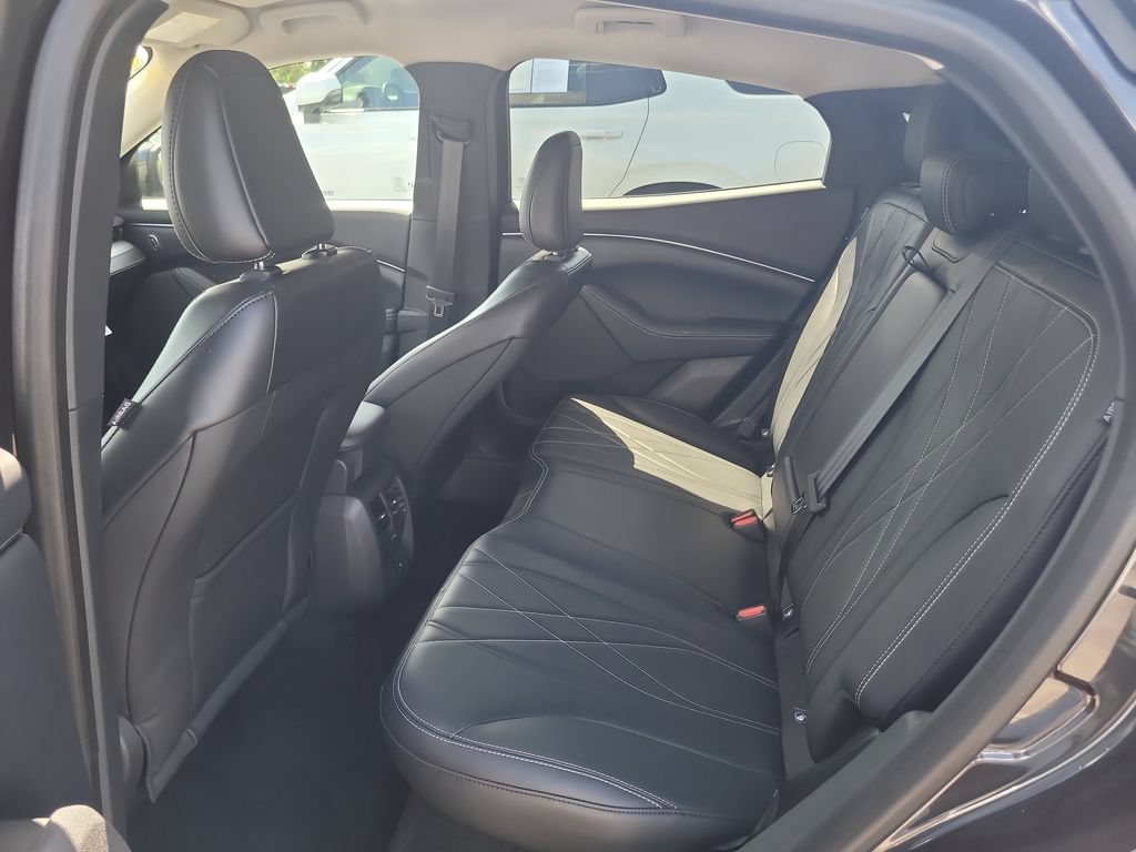 Certified 2022 Ford Mustang Mach-E Select AWD/4WD image 10