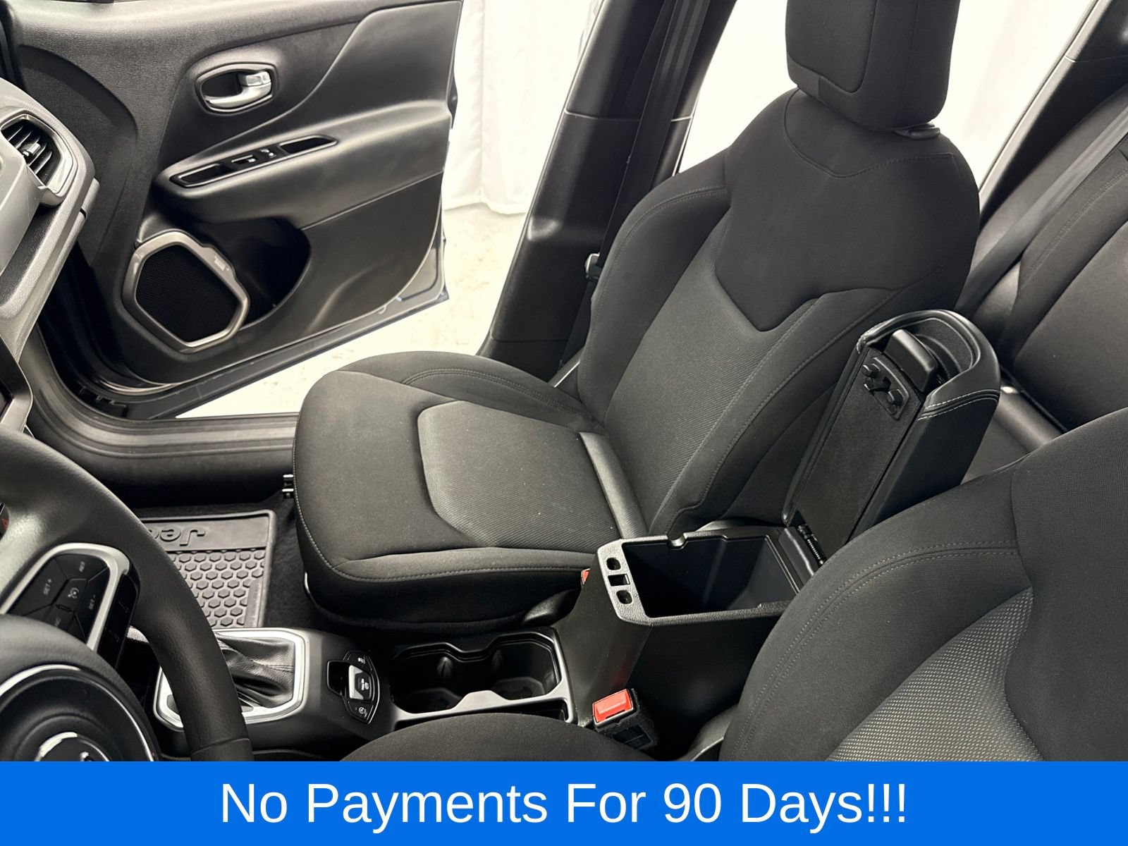 Used 2023 Jeep Renegade Latitude AWD/4WD image 20