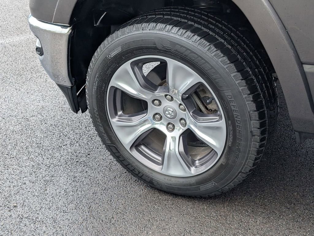 Used 2019 RAM 1500 Laramie AWD/4WD image 24