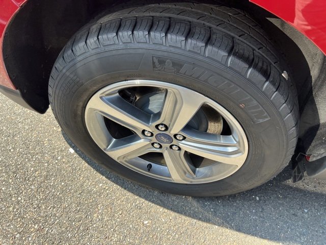 Certified 2022 Ford Edge SEL w/ Convenience Package image 9