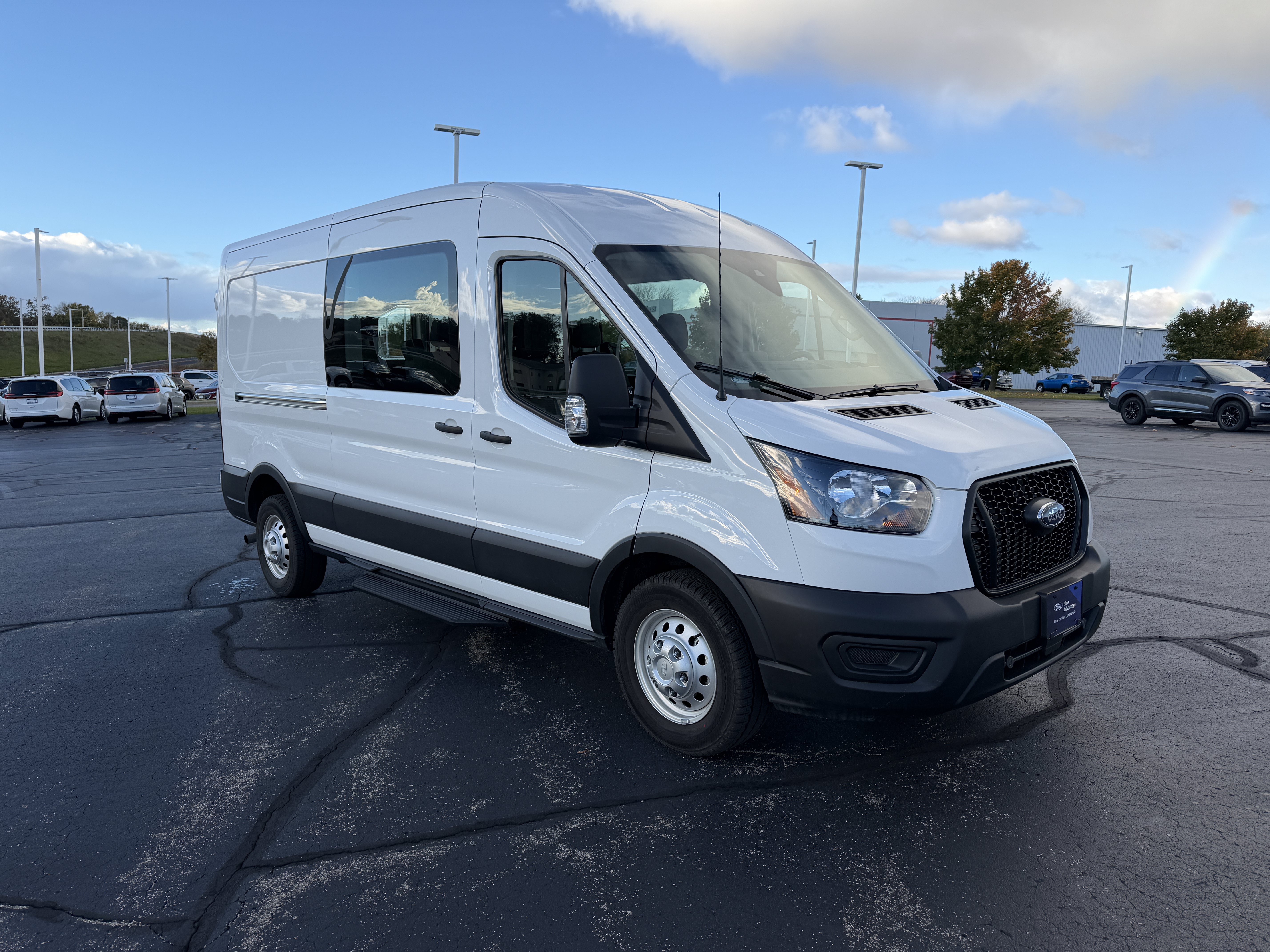 Certified 2021 Ford Transit 250 Medium Roof AWD image 5