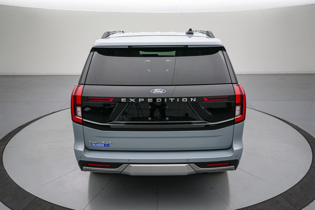 Certified 2025 Ford Expedition Platinum AWD/4WD image 5