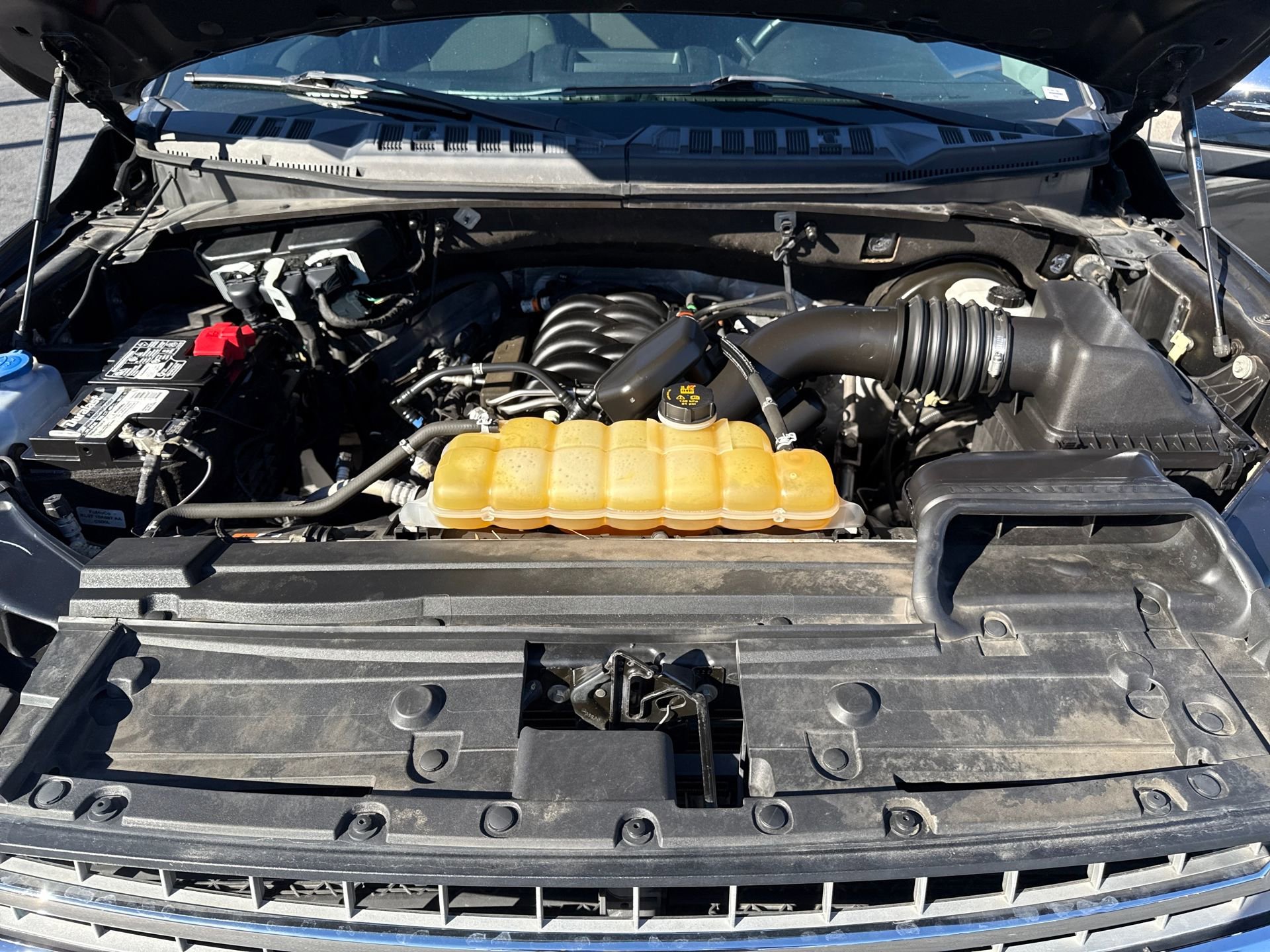 Certified 2020 Ford F150 XLT w/ Equipment Group 302A Luxury image 24