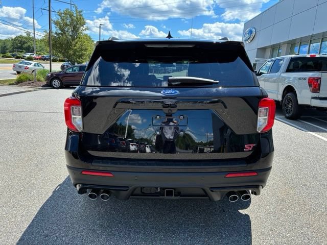 Certified 2023 Ford Explorer ST w/ Equipment Group 401A AWD/4WD image 5
