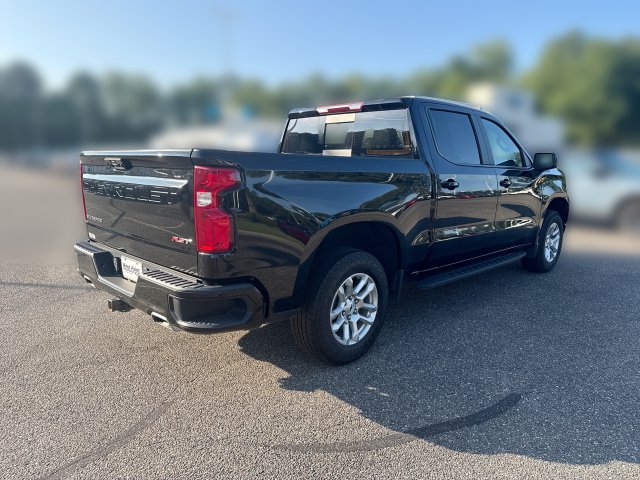 Used 2024 Chevrolet Silverado 1500 RST AWD/4WD image 8