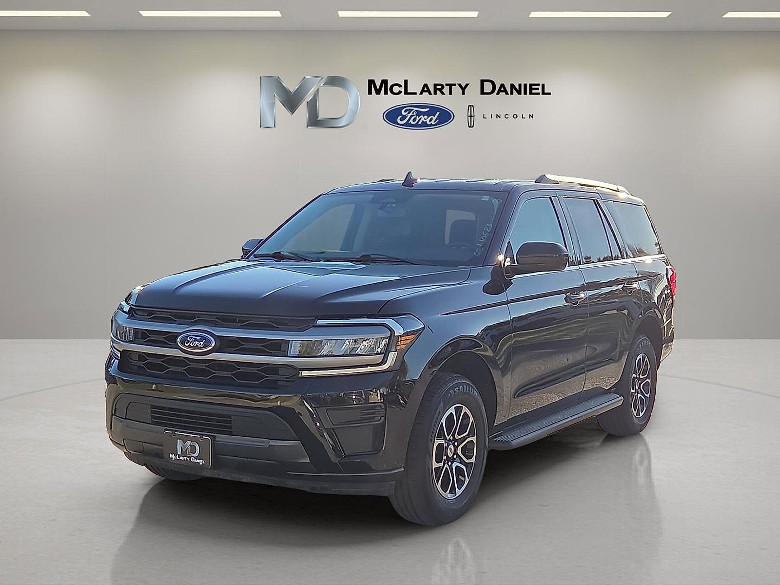 Certified 2024 Ford Expedition XLT video 2