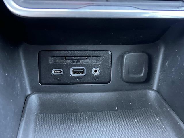 Used 2020 GMC Terrain SLE w/ Driver Convenience Package FWD image 24