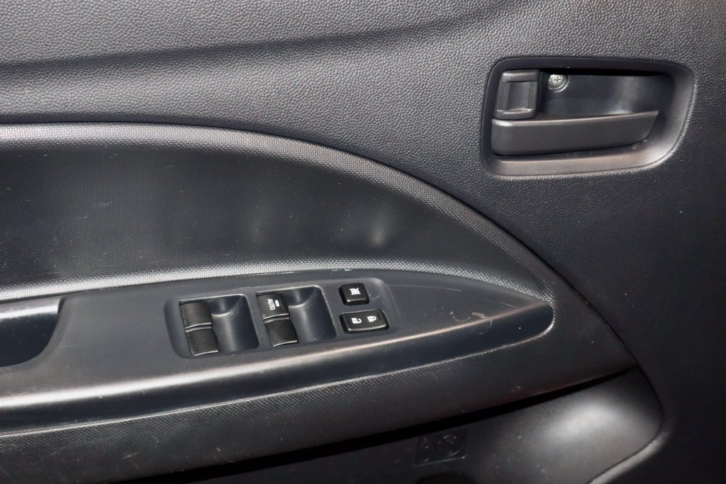 Used 2024 Mitsubishi Mirage ES FWD image 22