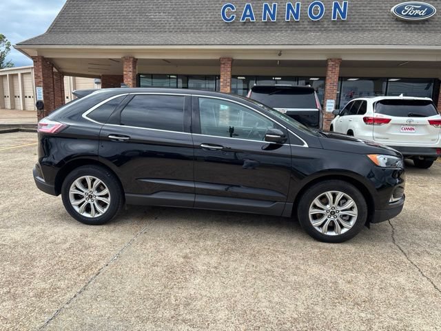 Certified 2024 Ford Edge Titanium AWD/4WD image 7