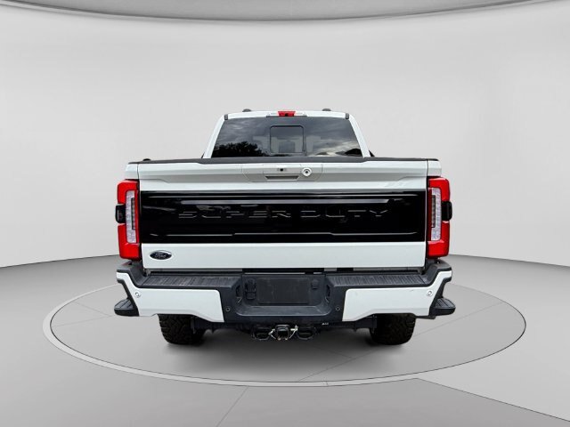 Certified 2025 Ford F350 Platinum w/ Tremor Off-Road Package AWD/4WD image 4
