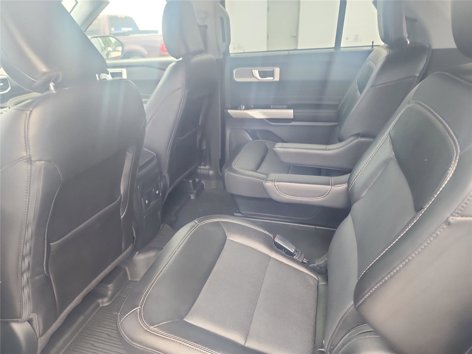 Certified 2022 Ford Explorer Limited w/ Equipment Group 301A RWD image 22