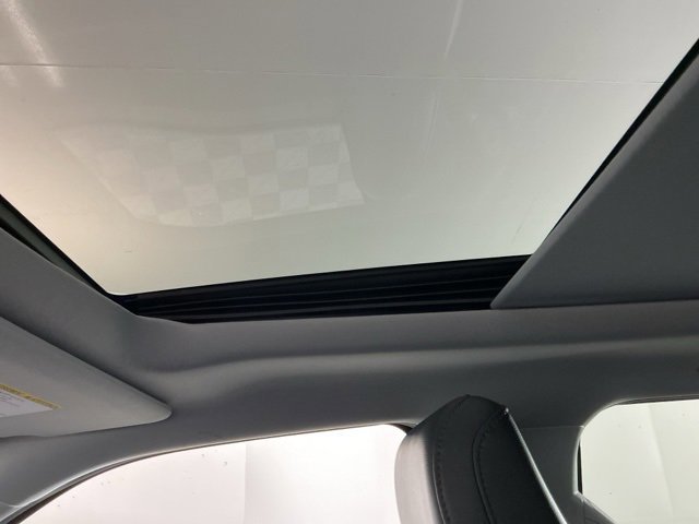 Certified 2025 Ford F350 Lariat w/ FX4 Off-Road Package image 23