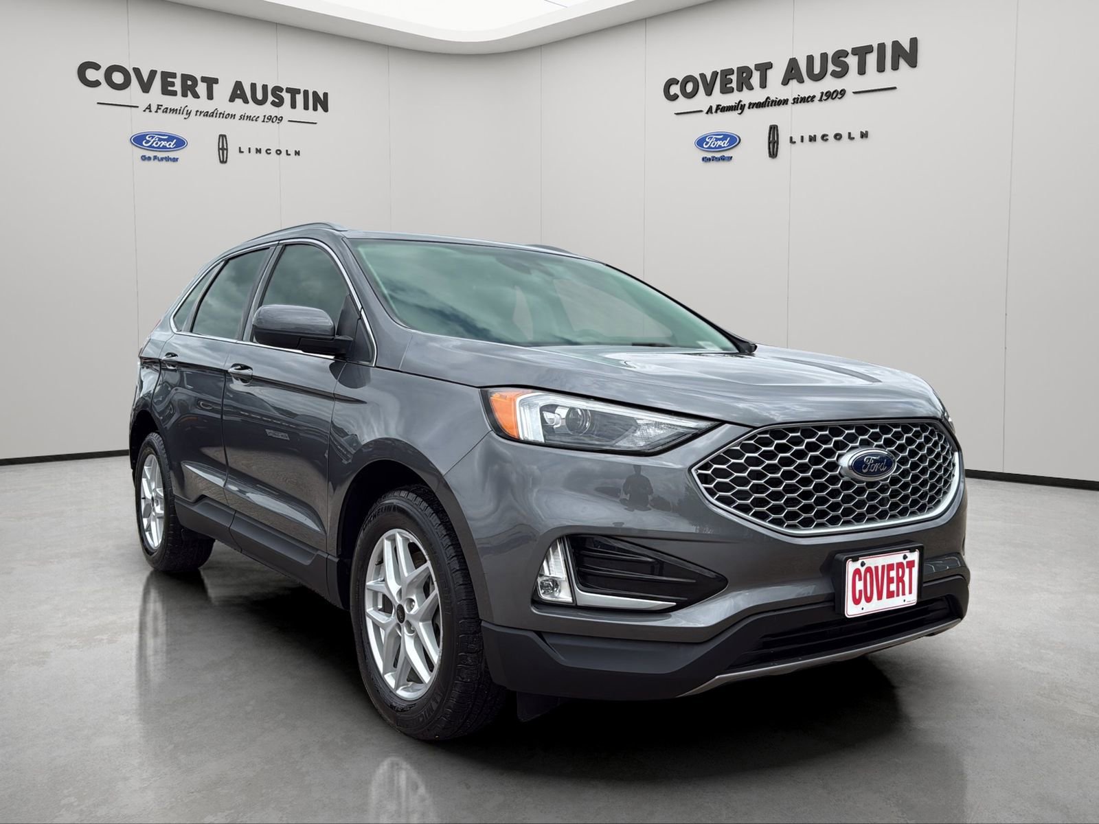 Certified 2024 Ford Edge SEL w/ Convenience Package AWD/4WD image 7