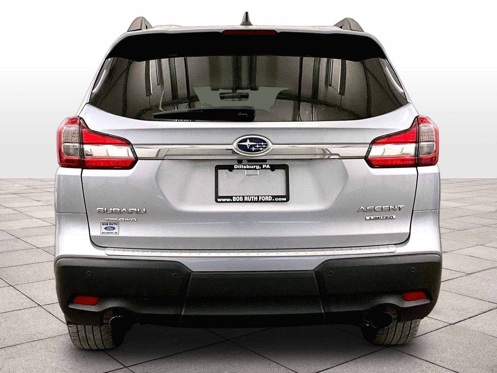 Used 2020 Subaru Ascent Limited w/ Popular Package #2 AWD/4WD image 4