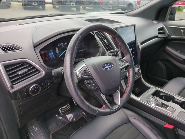 Certified 2024 Ford Edge ST-Line AWD/4WD image 15
