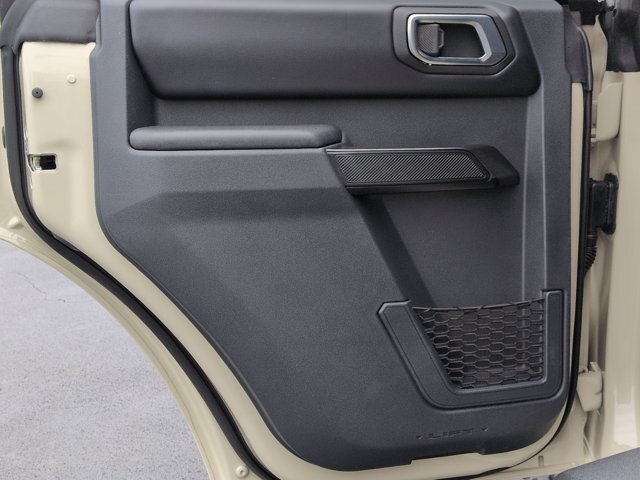 Certified 2025 Ford Bronco Badlands AWD/4WD image 29