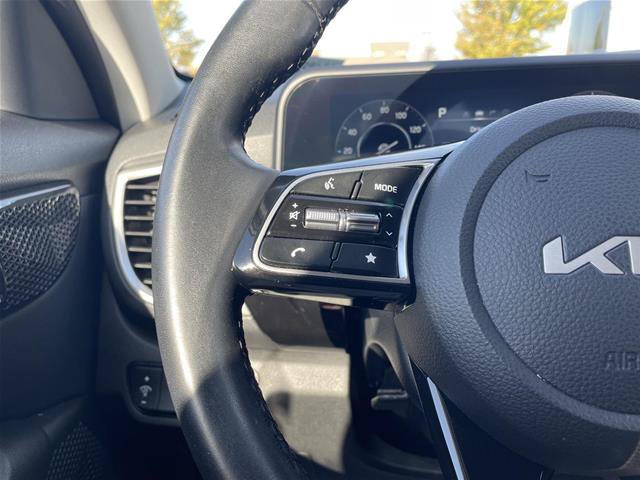 Used 2024 Kia Seltos S AWD/4WD image 13