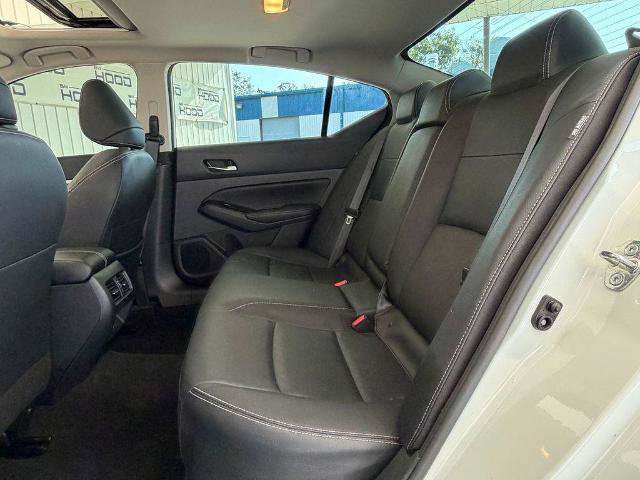 Used 2023 Nissan Altima 2.5 SL AWD/4WD image 11