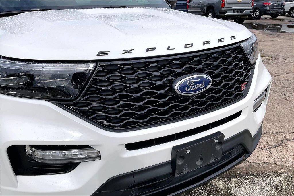 Certified 2023 Ford Explorer ST w/ Equipment Group 401A AWD/4WD image 34