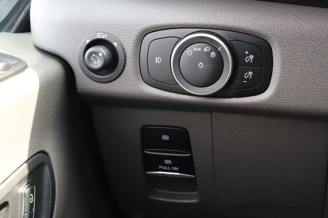 Certified 2025 Ford Transit 350 XLT image 36