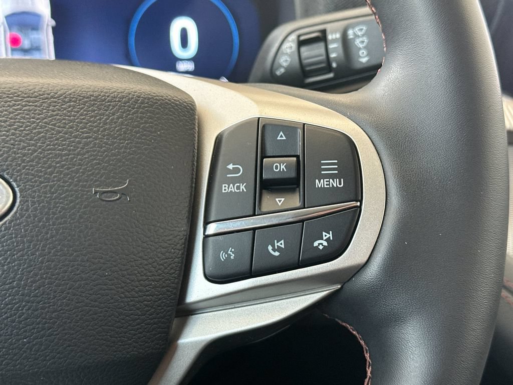 Certified 2026 Ford Explorer Active RWD image 26