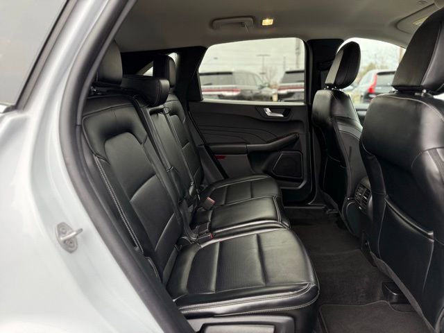 Certified 2025 Ford Escape Platinum image 20